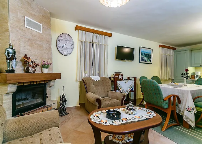 Villa Castra Jadranovo