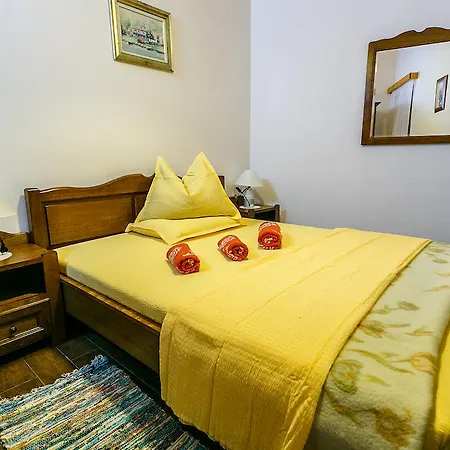 Villa Castra Jadranovo